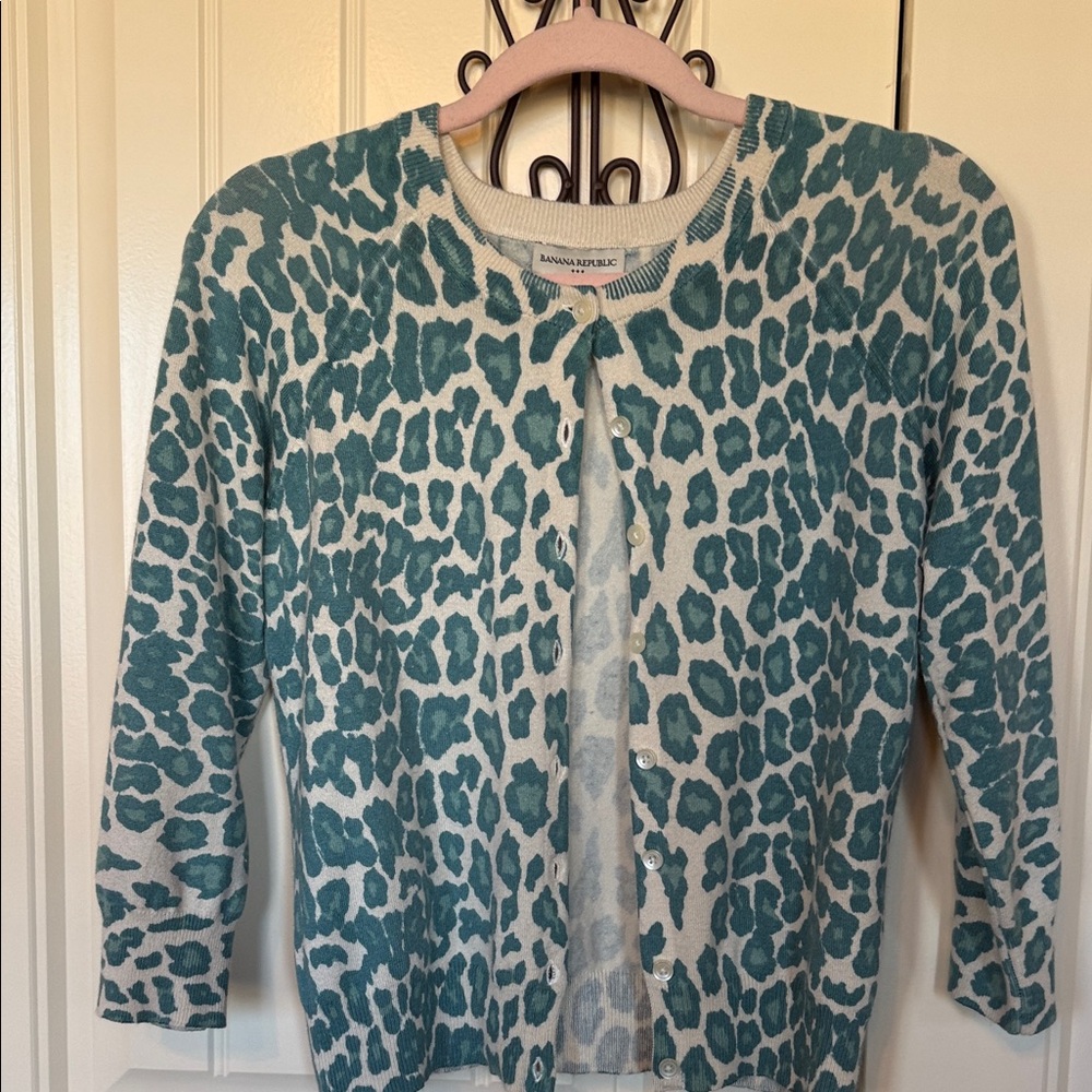 Banana Republic Teal and Cream Leopard Print Cardigan